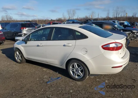 2018 Ford Fiesta Se z USA, uszkodzony, nr VIN 3FADP4BJ3JM130482